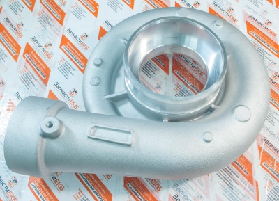 3523556 Корпус компрессора Cummins KTA19 HC5A